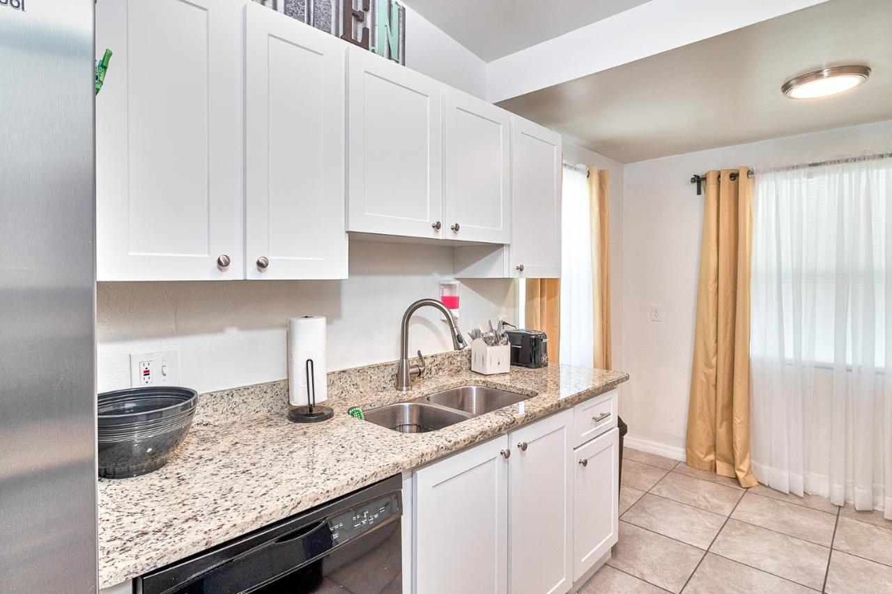 4-Bedroom Comfort Ybor City, Close To Everything Tampa Exterior photo